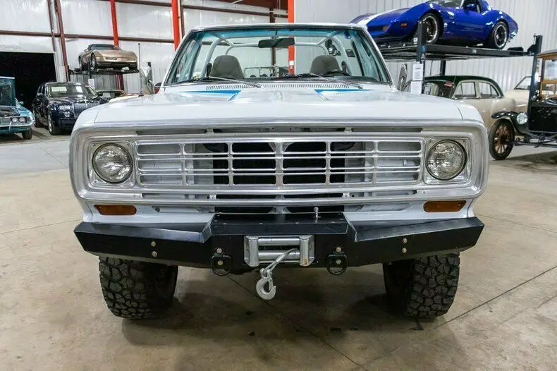 1975 dodge ramcharger 29974 miles white/blue suv 360ci v8 automatic