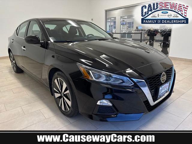 2022 nissan altima 2.5 sv