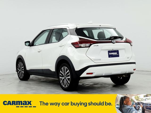 2021 nissan kicks sv