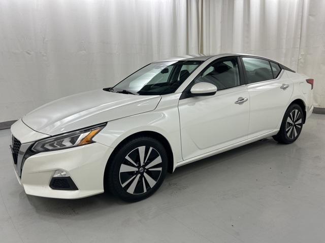 2021 nissan altima 2.5 sv
