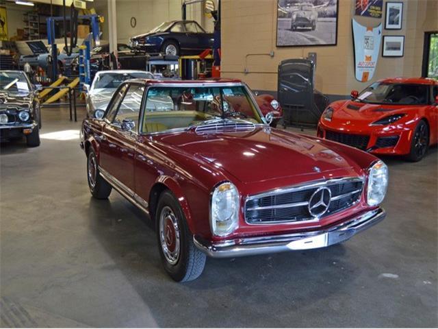 230 sl roadster - only 21,000 miles from new - recently serviced