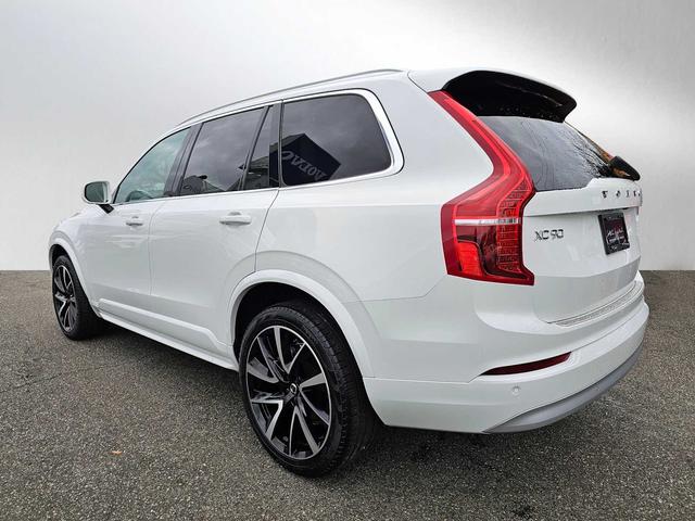 2022 volvo xc90 t6 awd momentum 7 seater