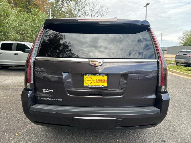 used 2016 cadillac escalade luxury collection