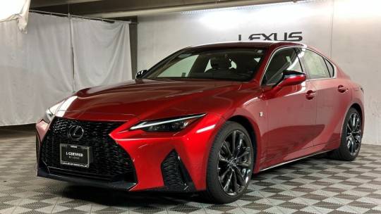 2022 Lexus IS