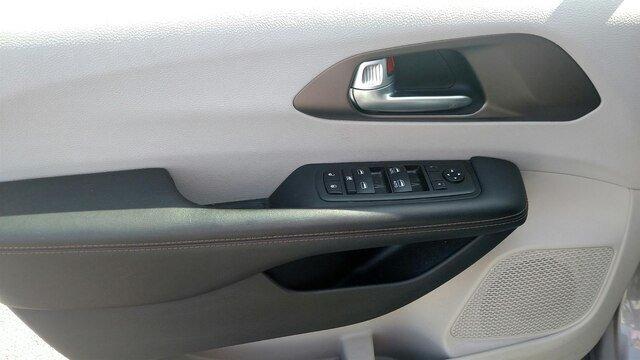 used 2018 chrysler pacifica touring-l austin, mn 55912 for sale in andyville, minnesota