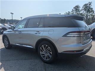 2023 Lincoln Aviator standard