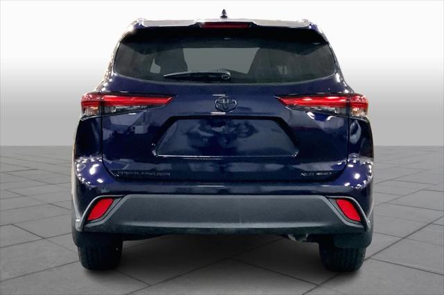 2021 toyota highlander xle