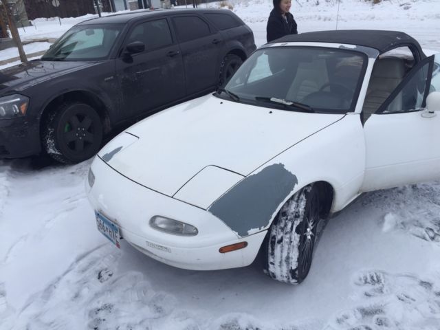 1990 mazda miata white
