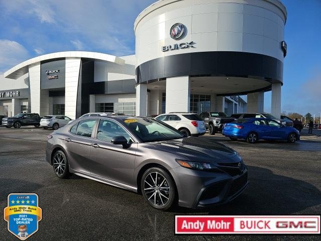 2021 toyota camry se
