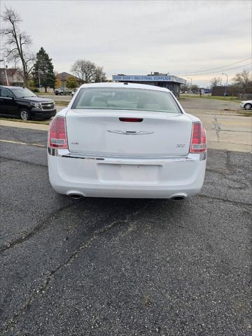 2012 chrysler 300 limited