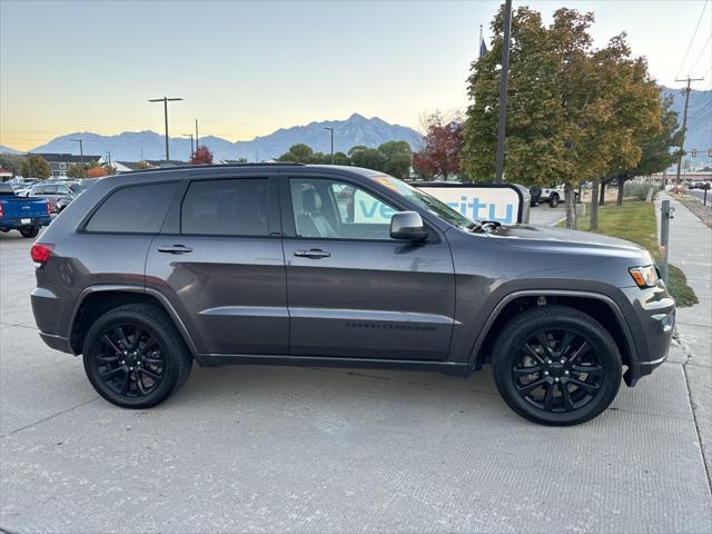 2019 jeep grand cherokee altitude