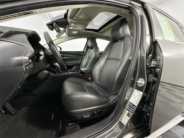 2023 mazda mazda3 fwd w/preferred package
