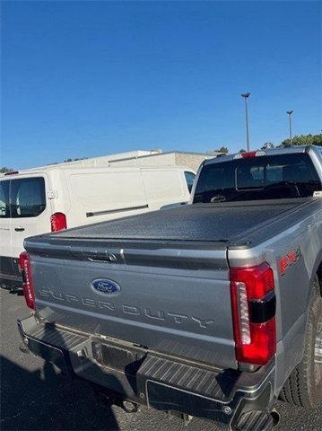 2023 ford f-350 lariat super duty