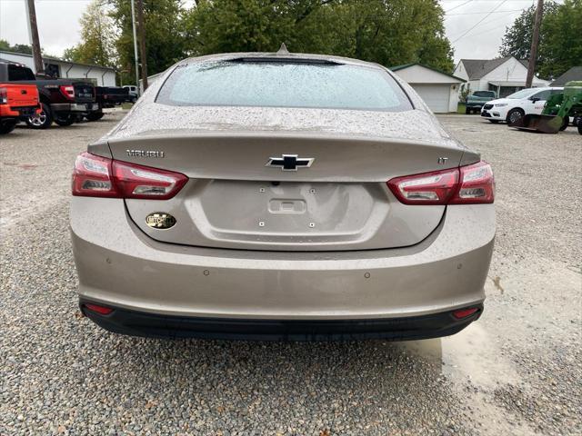 2022 chevrolet malibu fwd lt