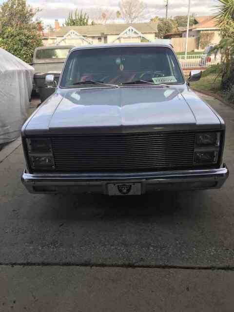 1984 chevrolet c10 pickup grey rwd automatic short bed