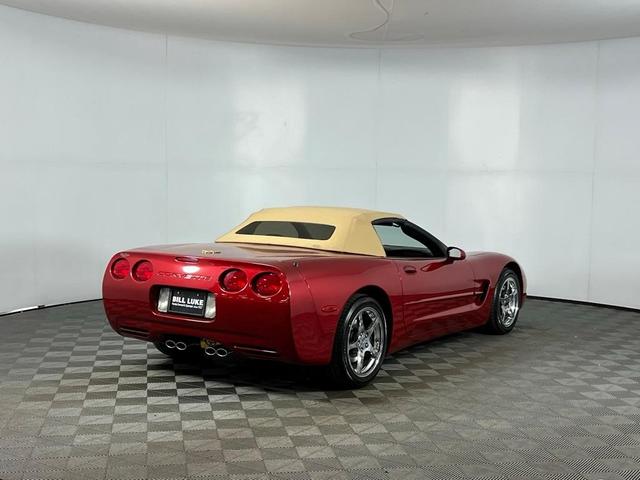 2004 chevrolet corvette base