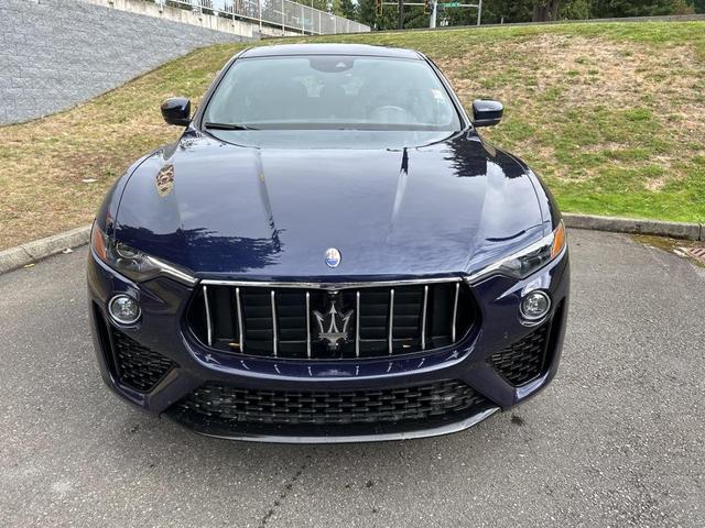 2020 maserati levante base