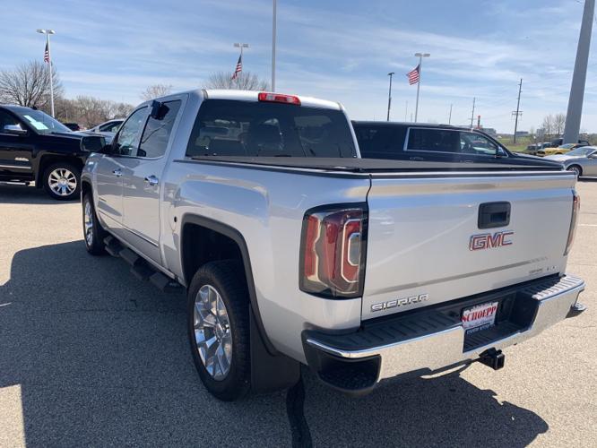 used 2017 gmc sierra 1500 4x4 crew cab slt middleton, wi 53562 for sale in madison, wisconsin