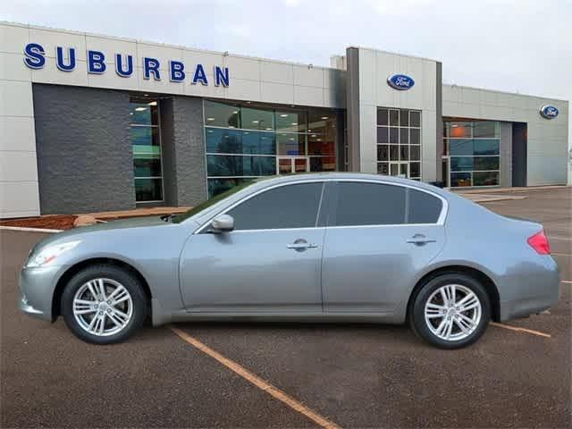 2015 infiniti q40 base