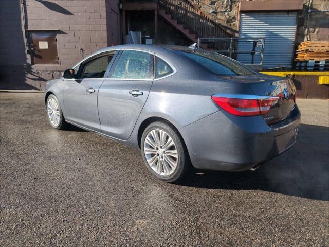 2013 buick verano base