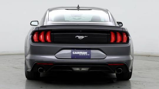 2022 Ford Mustang