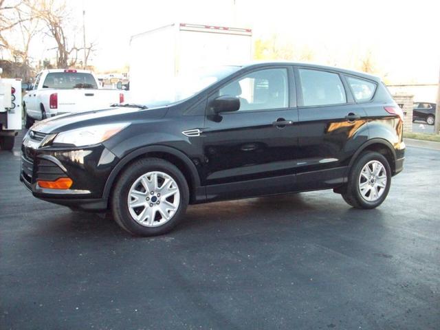 2016 ford escape s