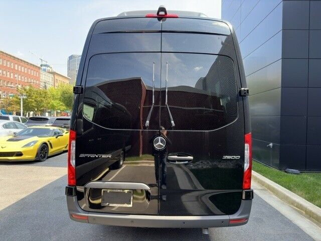 2024 mercedes-benz sprinter passenger 170 wb