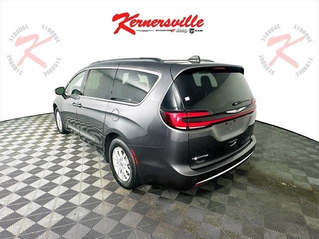 2022 chrysler pacifica touring l