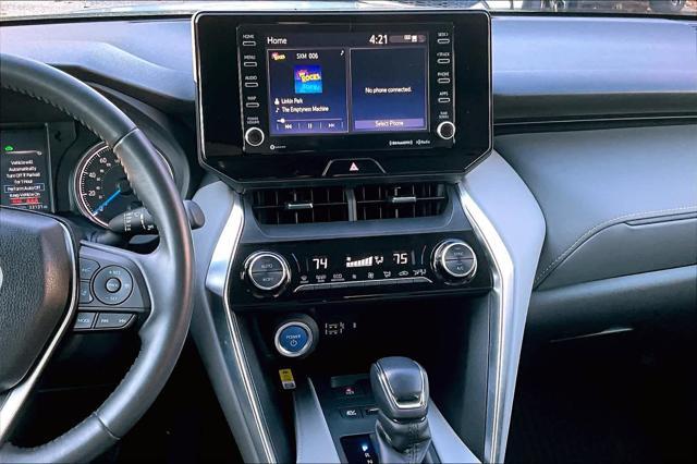 2021 toyota venza le
