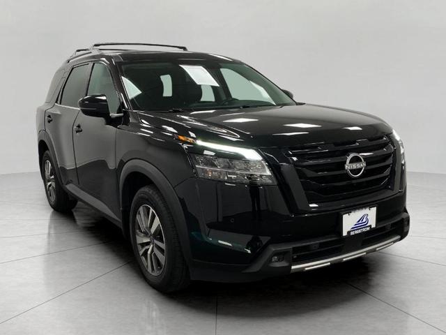 2023 nissan pathfinder sl