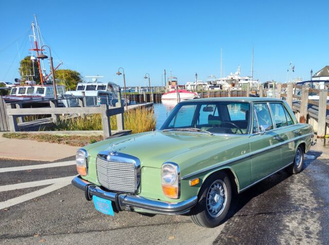 from the collection of journalist and author don lemon. fabulous unrestored 220!