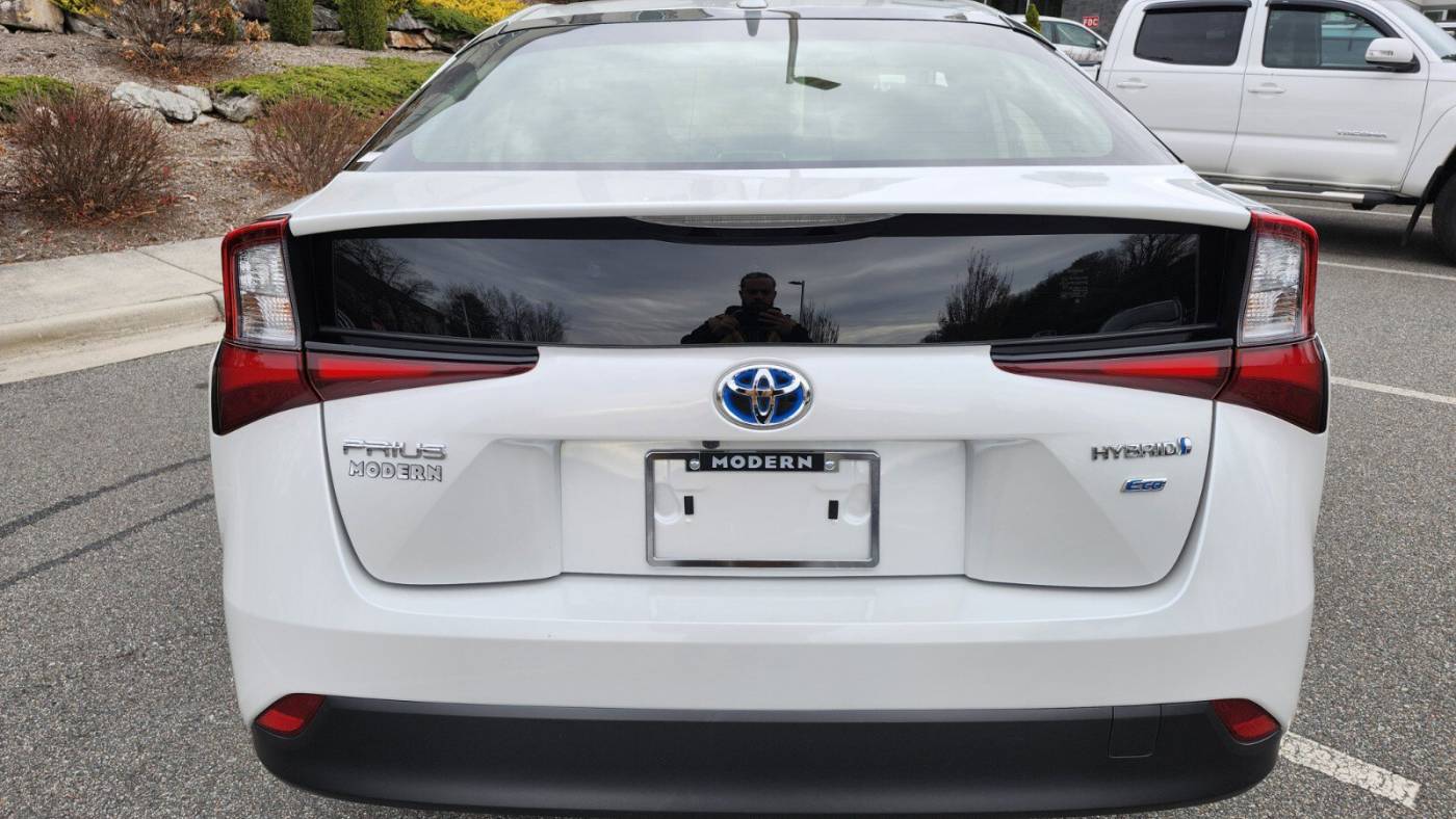 2022 toyota prius