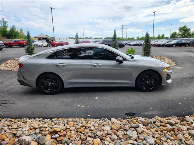 2021 kia k5 gt-line