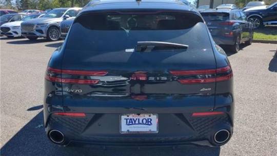 2025 Genesis GV70