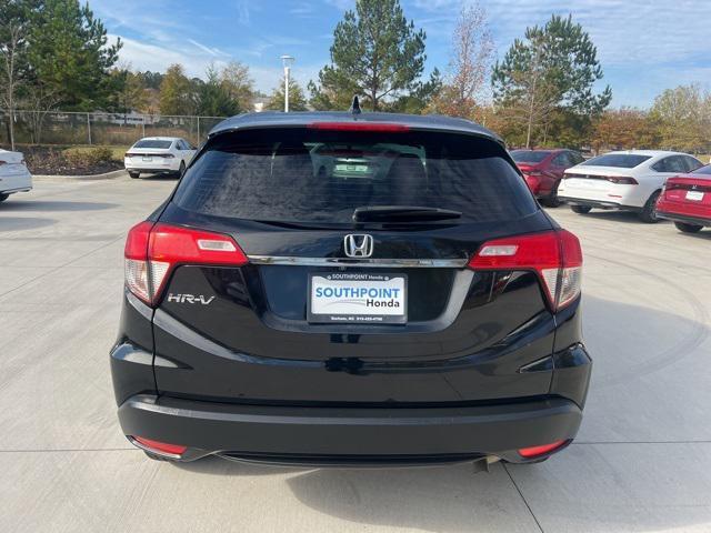 2022 honda hr-v lx