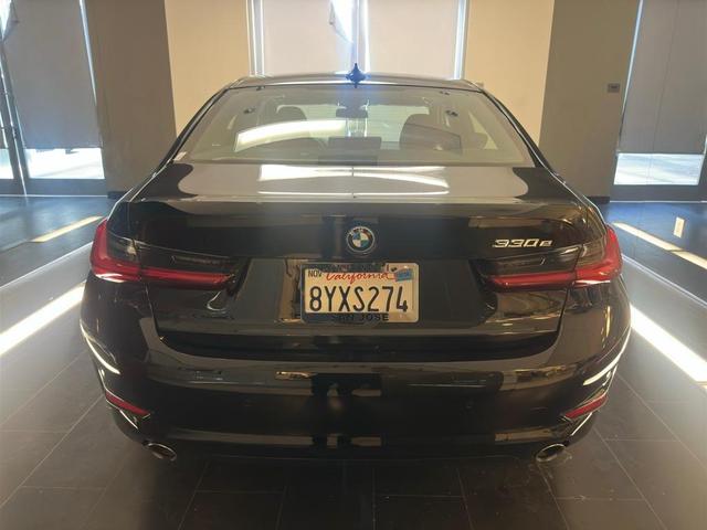2022 bmw 330e 330e