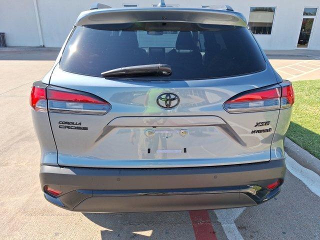 2023 toyota corolla cross hybrid xse
