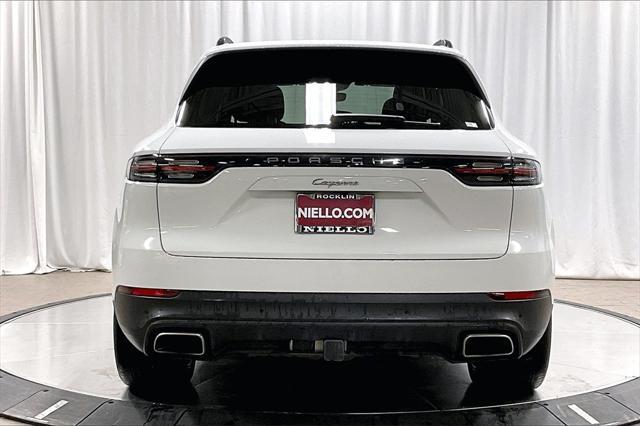 2022 porsche cayenne