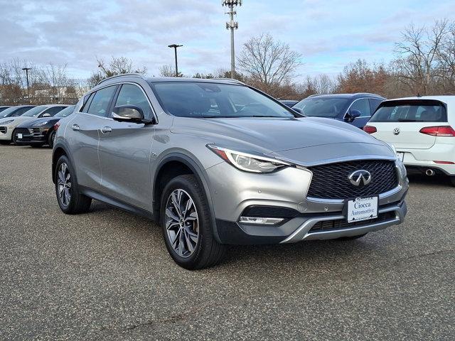 2017 infiniti qx30 premium
