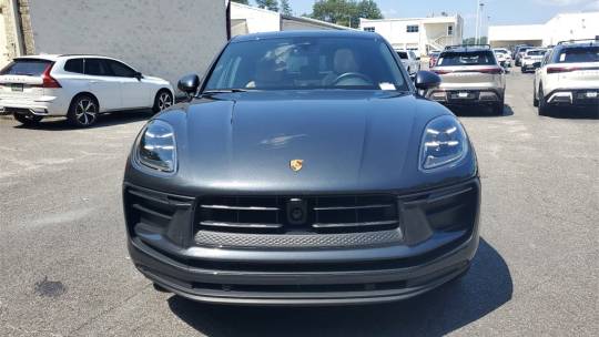 2023 Porsche Macan t