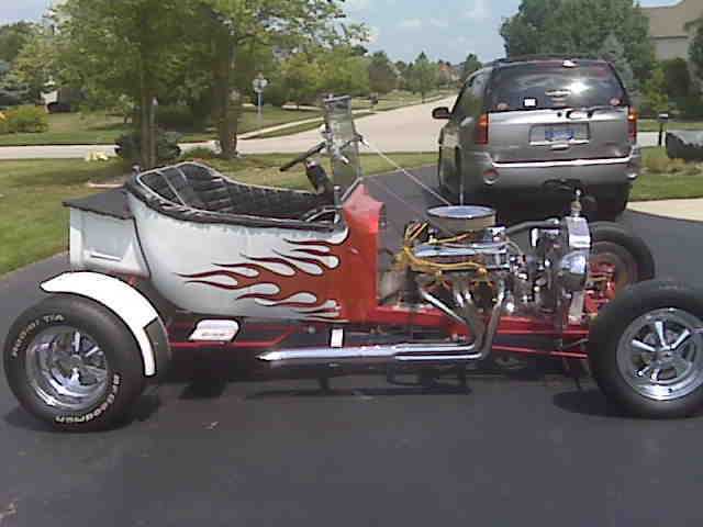 beautiful 1923 ford t-bucket