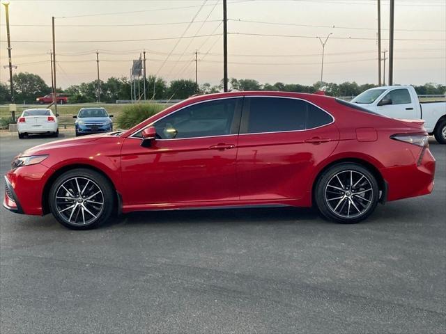2024 toyota camry se