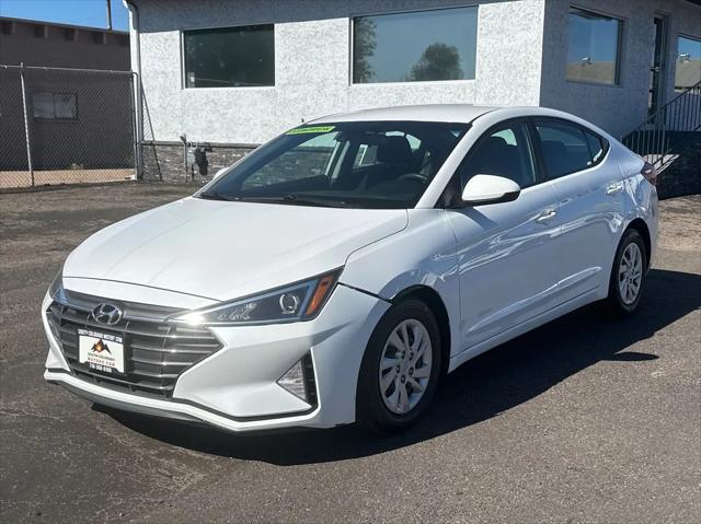2020 hyundai elantra se