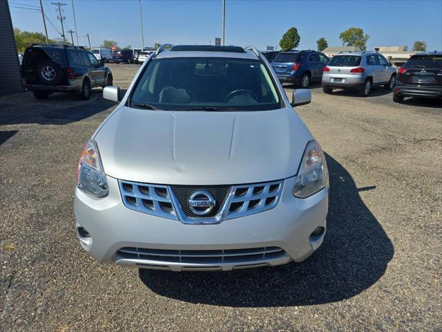 2011 nissan rogue sv