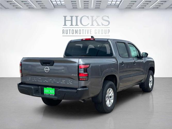 new 2025 nissan frontier s