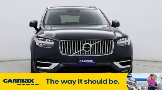 2022 Volvo XC90