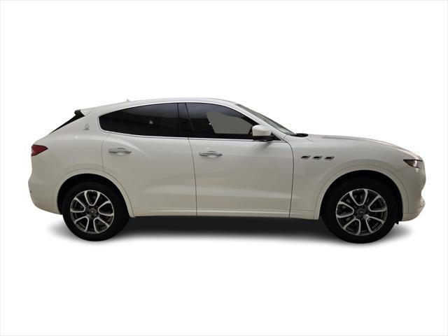 2020 maserati levante base