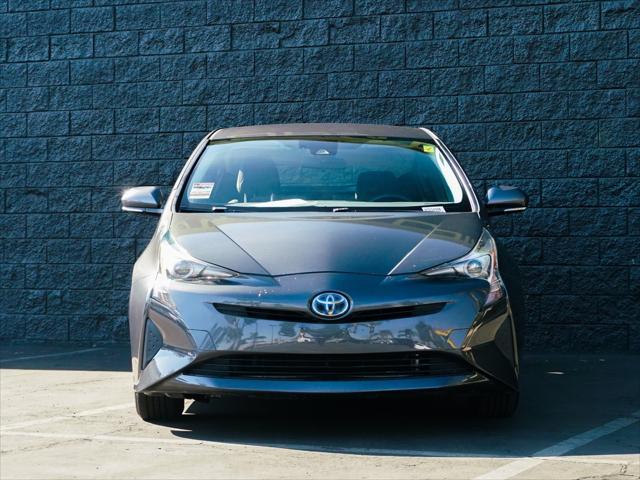 2017 toyota prius three