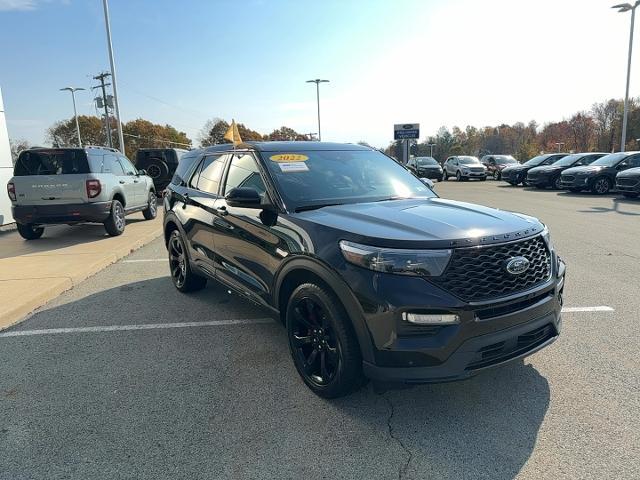 2022 ford explorer st