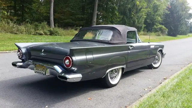 1957 ford thunderbird convertible, gray / black & white